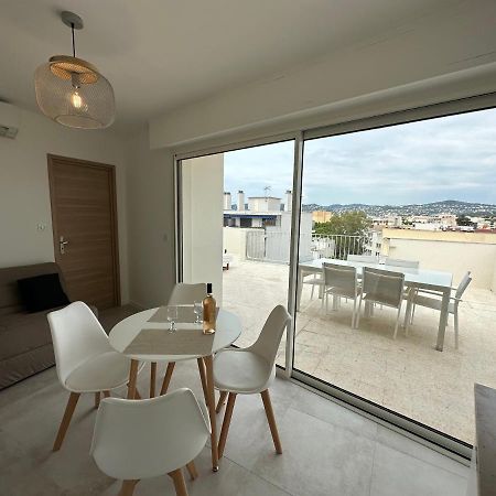 Ferienwohnung Superbe T2 En Dernier Etage Antibes Exterior foto