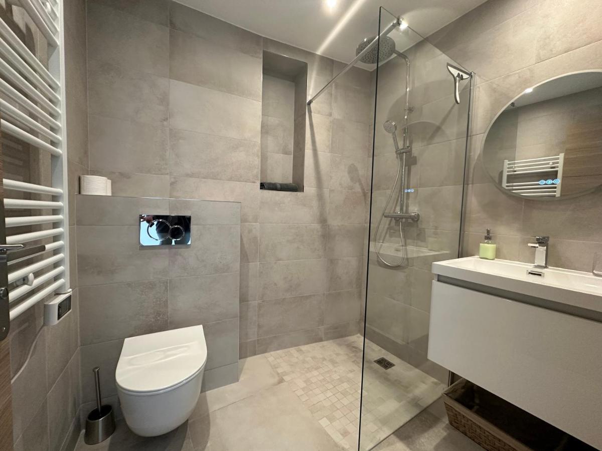 Ferienwohnung Superbe T2 En Dernier Etage Antibes Exterior foto